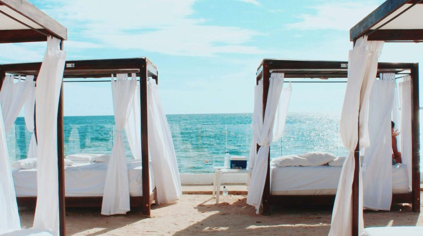 Beach club