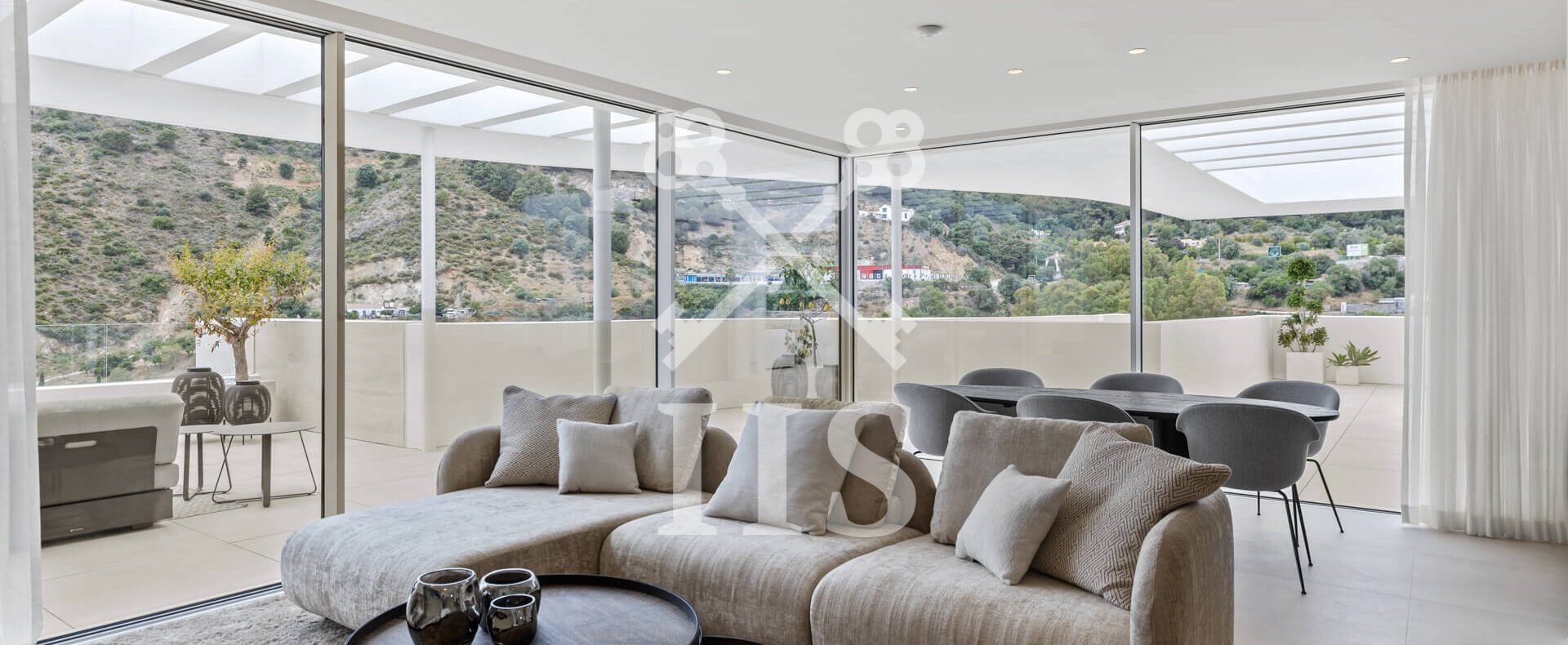 2023 05 04 Invest in Spain Palo Alto Jacarandas 4 2 1 P48