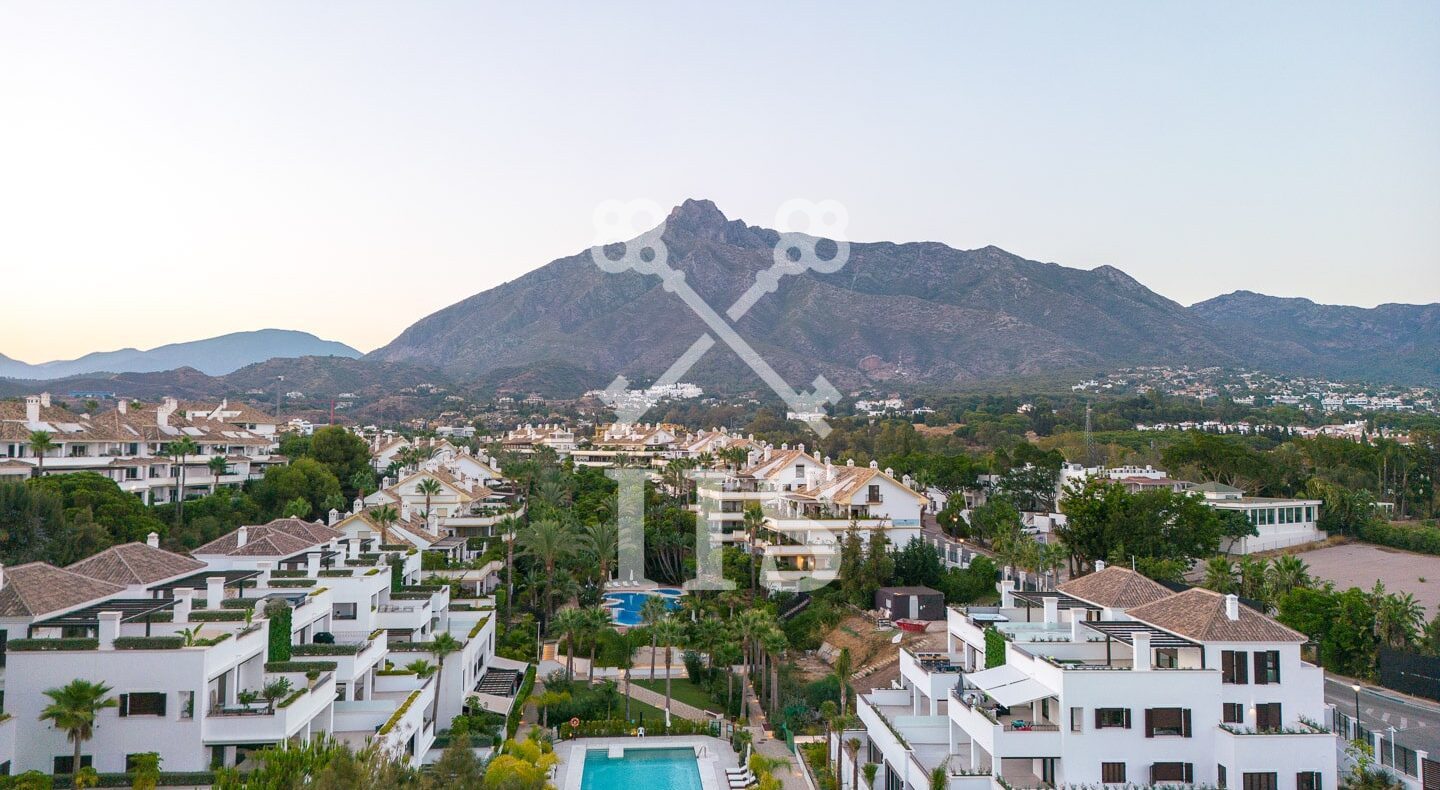 Lomas del Rey