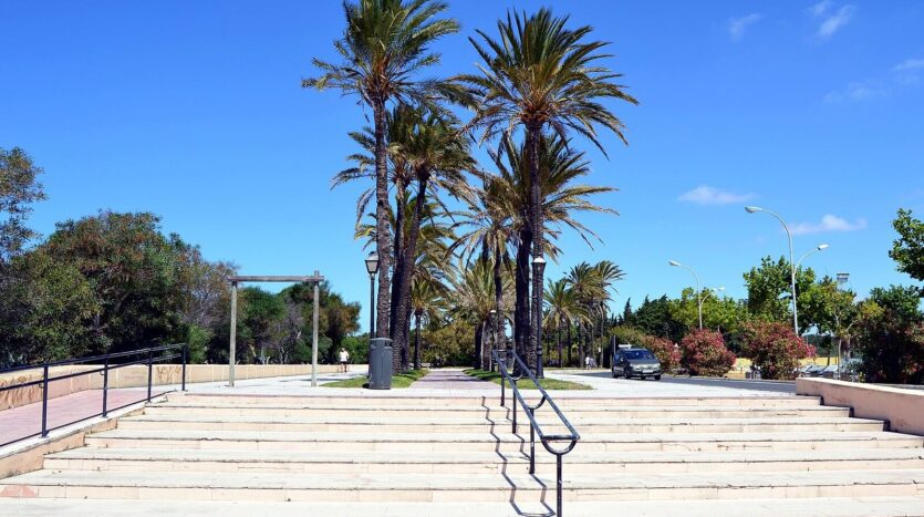Paseo maritimo Cadiz 1